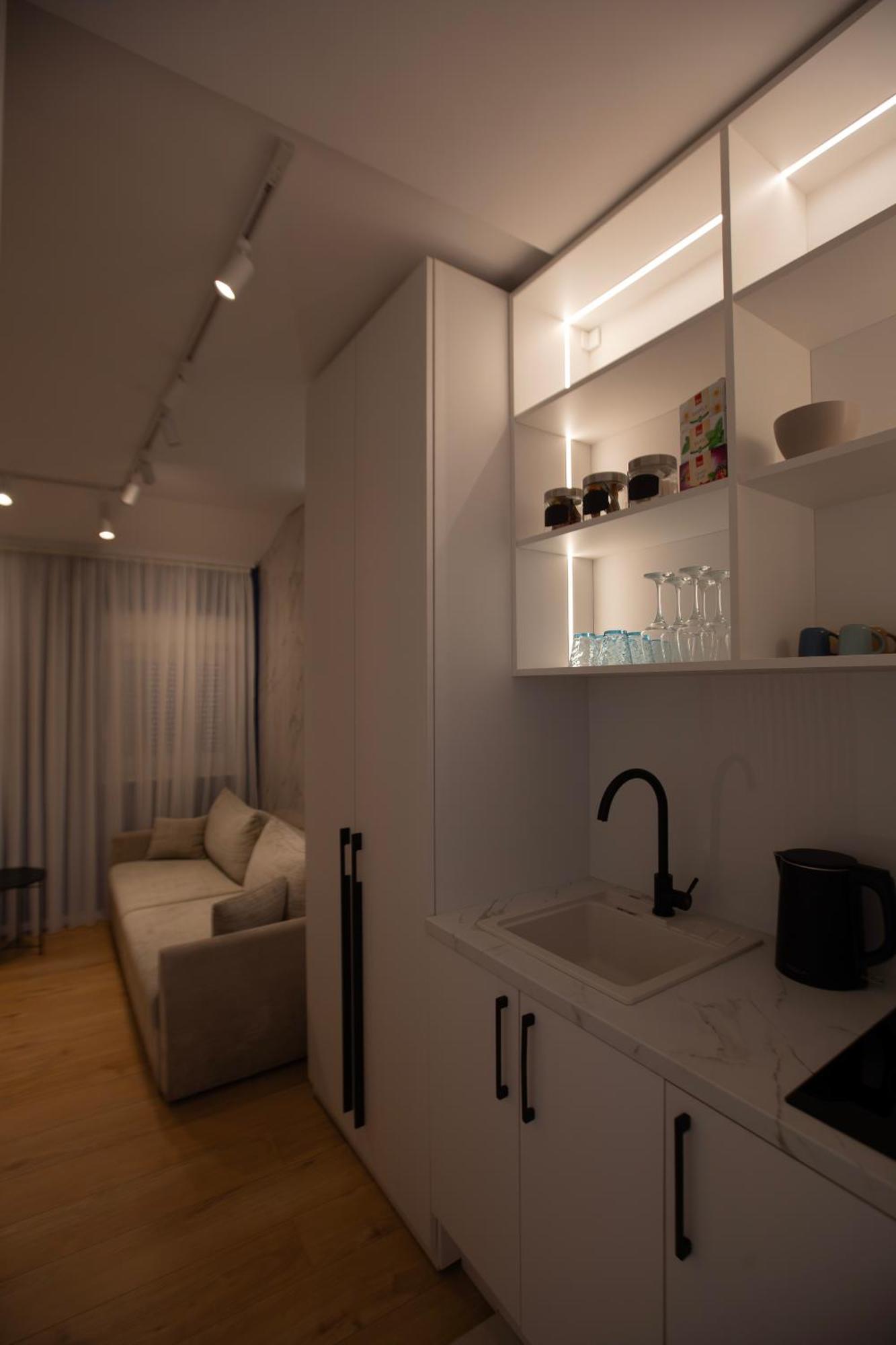 Regent Blue Apartments - Free Private Parking موستار المظهر الخارجي الصورة