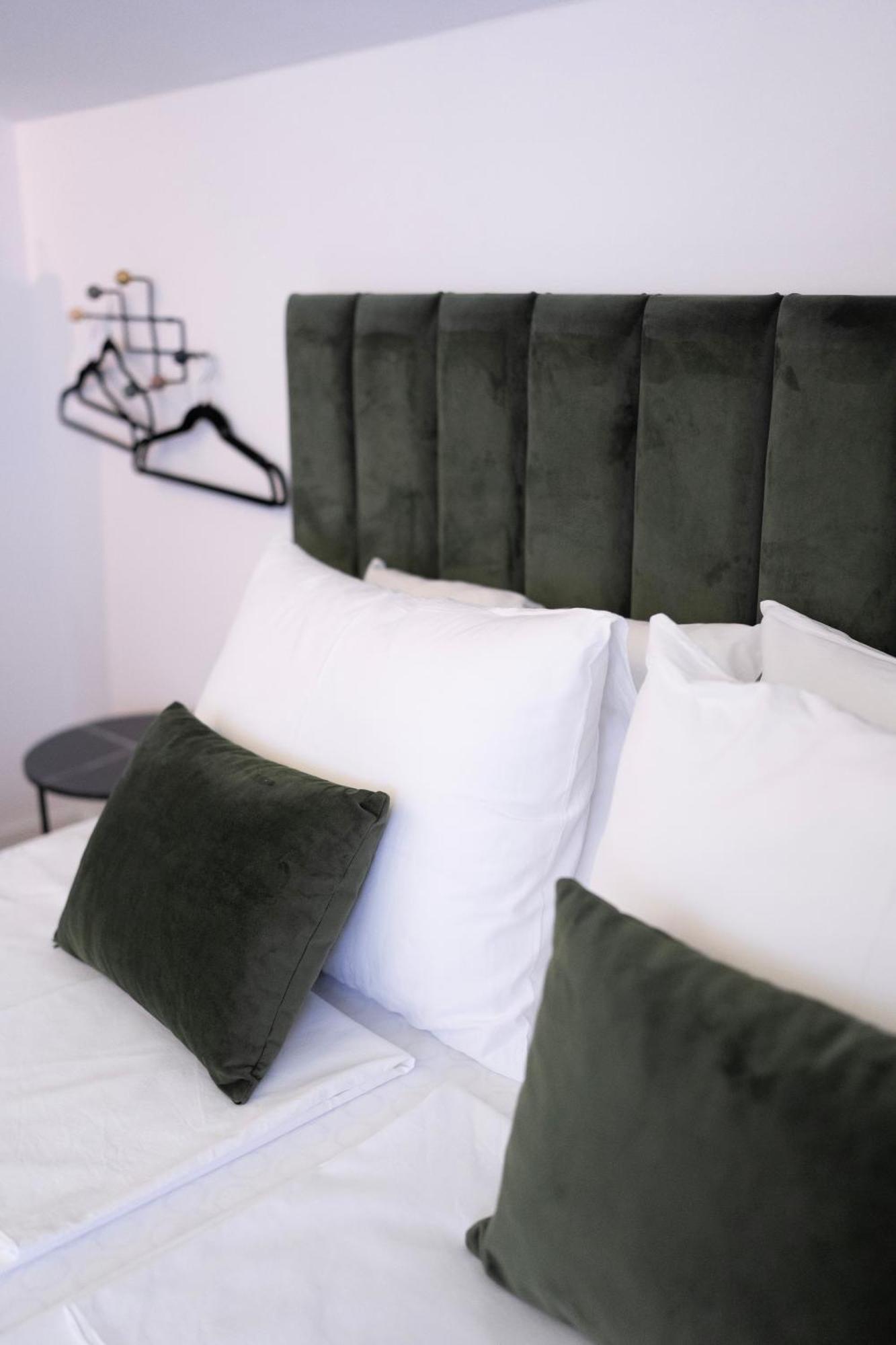 Regent Blue Apartments - Free Private Parking موستار المظهر الخارجي الصورة